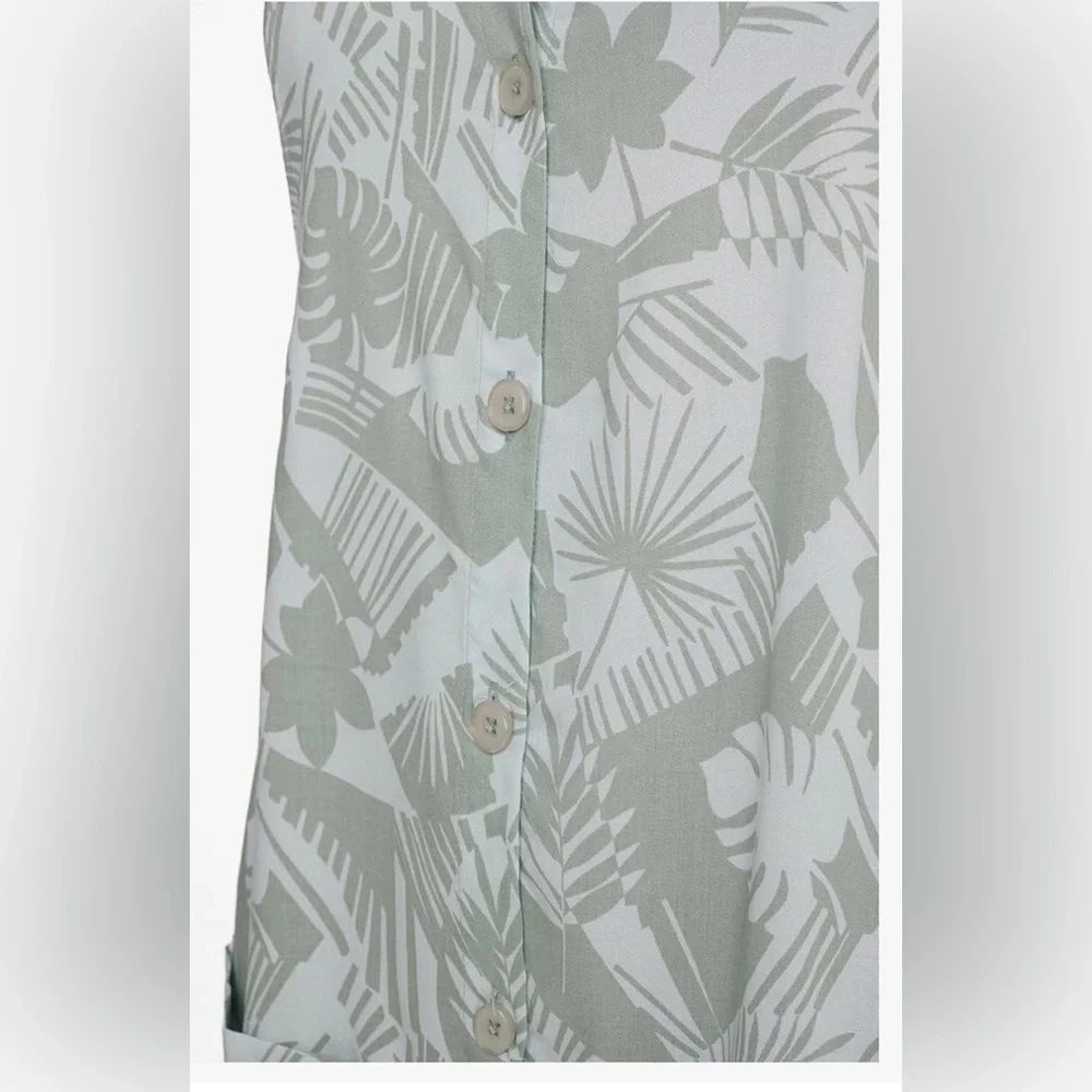 Volcom Women's Litehearted sea green‎ multi Printed Romper size XS brand new